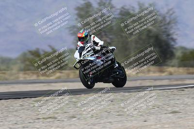 media/Dec-01-2025-Moto Forza (Mon) [[2daa91e15f]]/1-Advanced Group/Session 3 Turn 3 Exit Bump Pans/